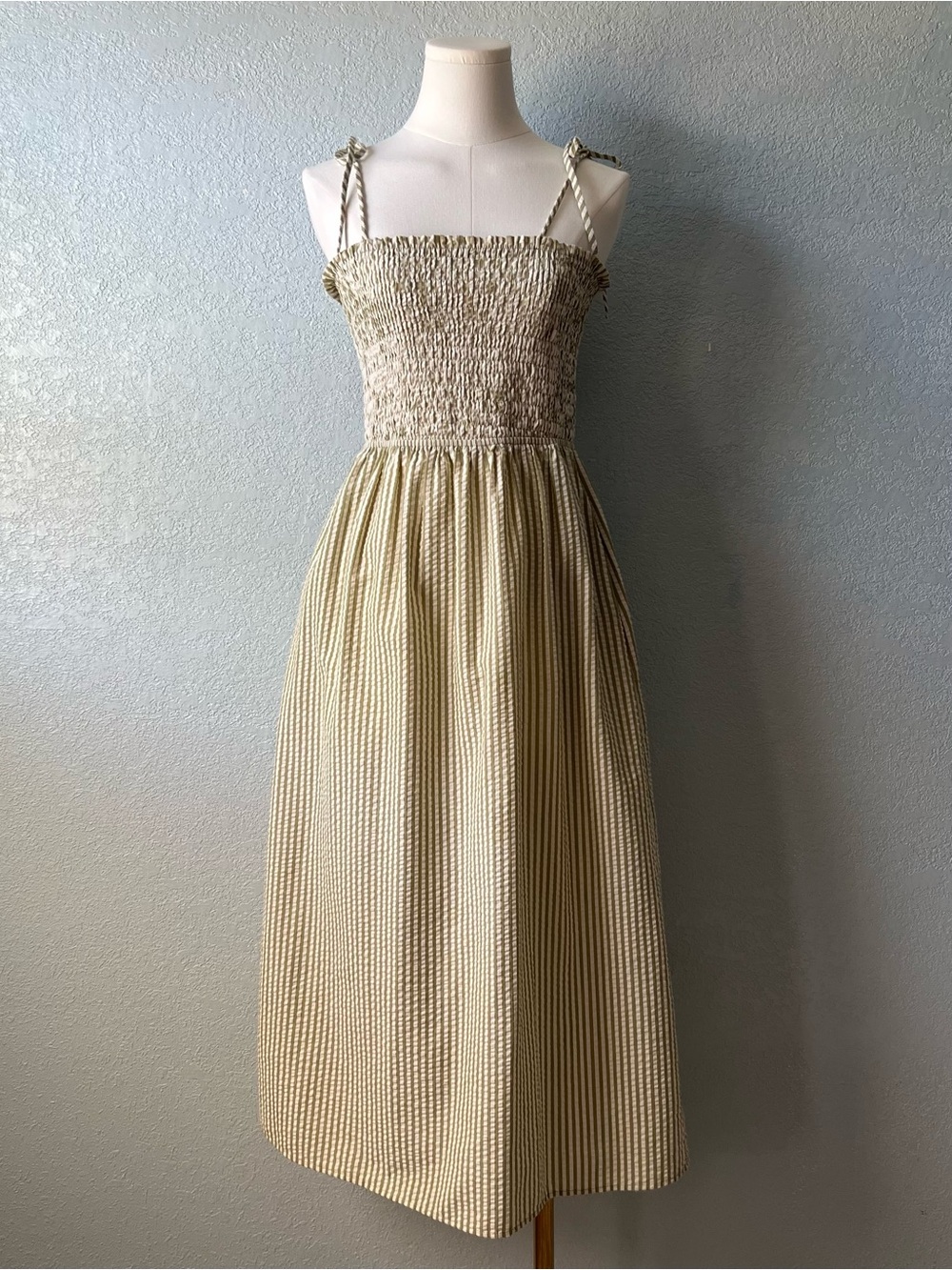 Monteau Los Angeles Striped Smocked Midi Dress Tie Strap Cottagecore Sundress S